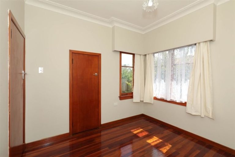 Photo of property in 148 Hakanoa Street, Huntly, 3700