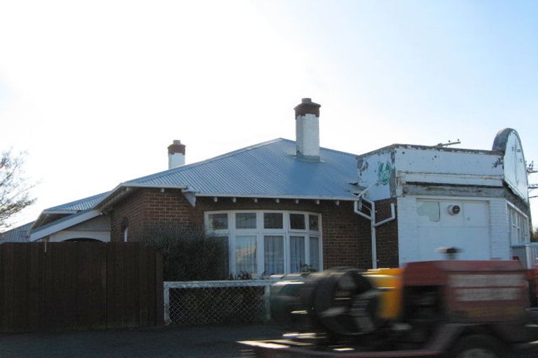 Photo of property in 352 Bay View Road, Saint Clair, Dunedin, 9012