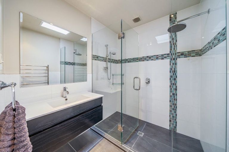 Photo of property in 13 Oxford Crescent, Ebdentown, Upper Hutt, 5018