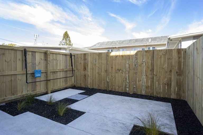 Photo of property in 7/12 Charlemont Street, Whitiora, Hamilton, 3200