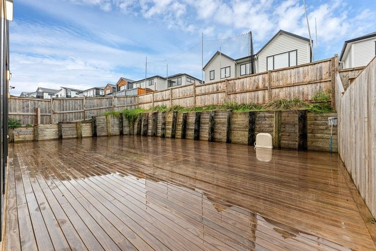 Photo of property in 12 Greenstead Close, Flat Bush, 2019