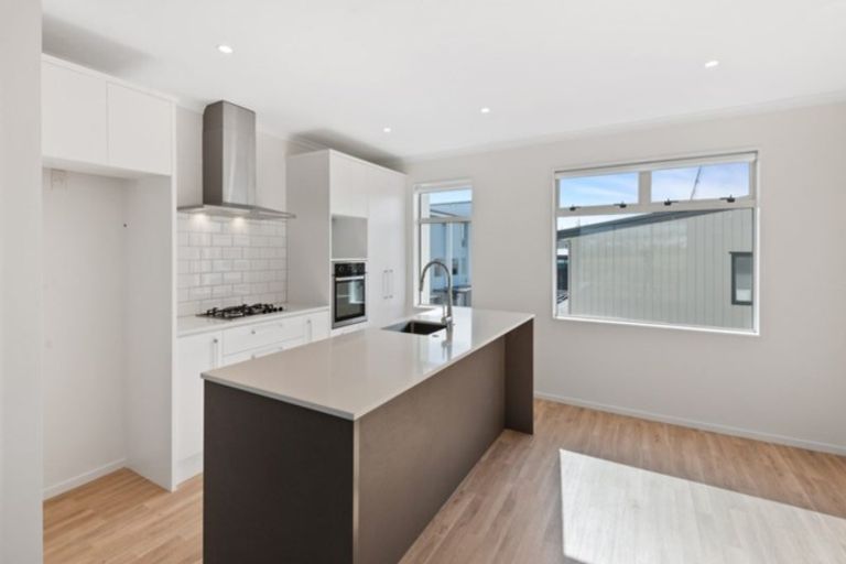 Photo of property in 17 Bonnette Road, Flat Bush, Auckland, 2019