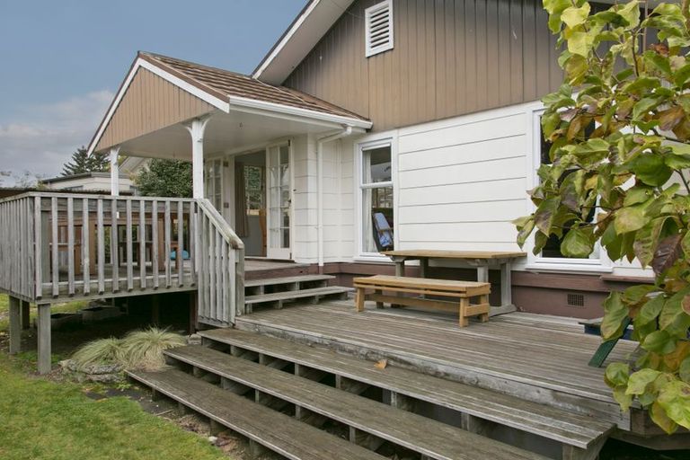 Photo of property in 87 Richmond Avenue, Richmond Heights, Taupo, 3330