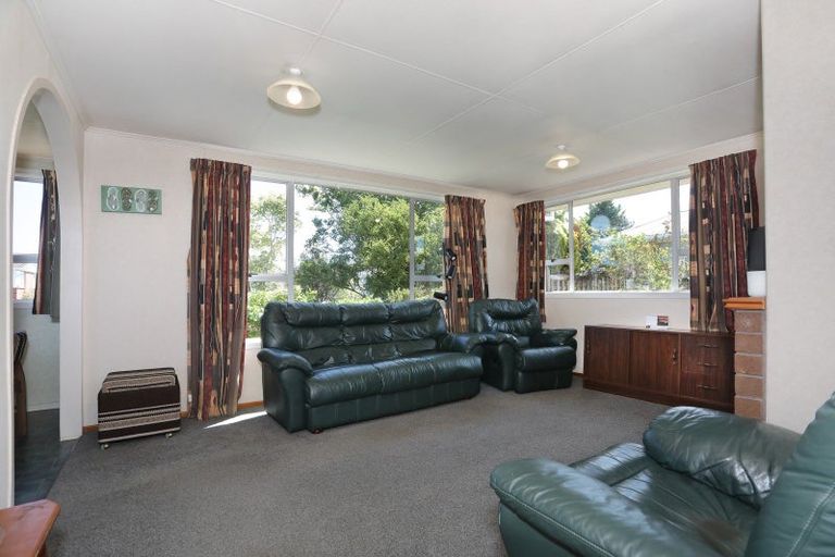 Photo of property in 15 Fergusson Street, Marton, 4710