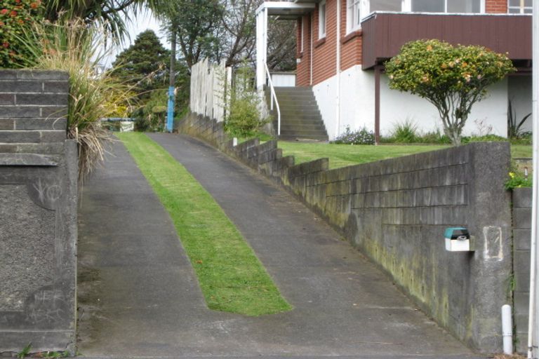 Photo of property in 461a Saint Aubyn Street, Moturoa, New Plymouth, 4310