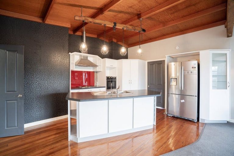 Photo of property in 49 Ferry Road, West Plains, Invercargill, 9879