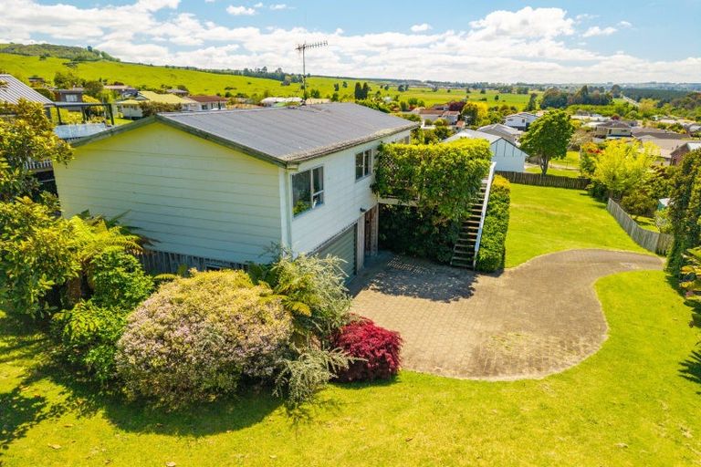 Photo of property in 20 Shera Street, Acacia Bay, Taupo, 3330