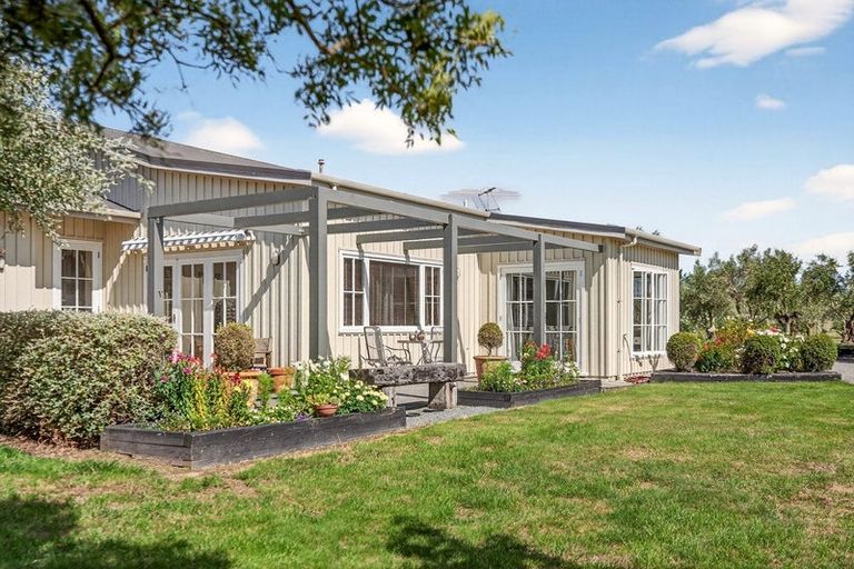 Photo of property in 5/239 Lake Ferry Road, Martinborough, 5781