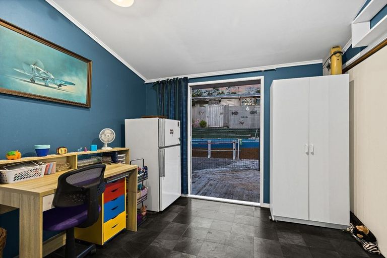 Photo of property in 46b Captain Scott Road, Glen Eden, Auckland, 0602