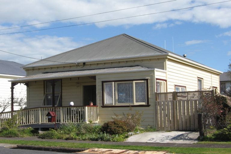 Photo of property in 117 Davy Street, Thames, 3500