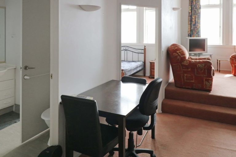 Photo of property in Vicino Apartments, 14/33 Taranaki Street, Te Aro, Wellington, 6011