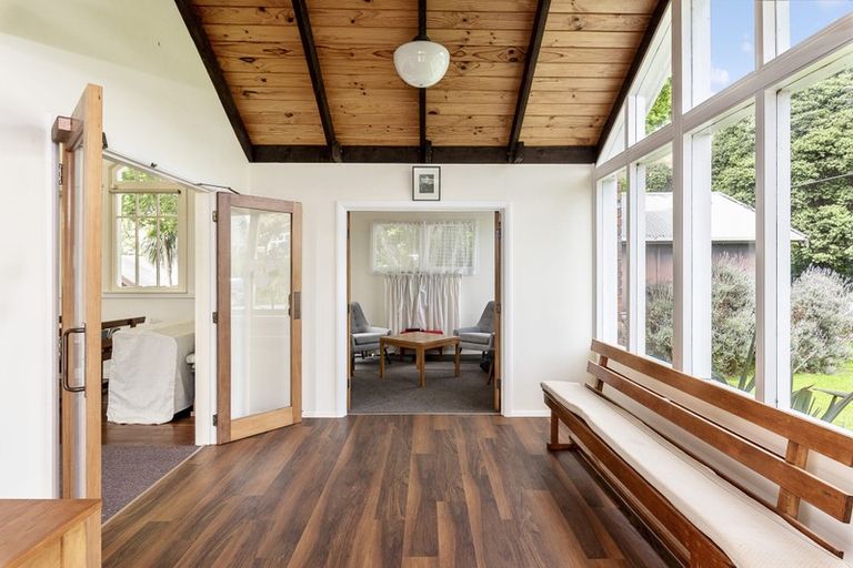 Photo of property in 35 Ocean Road, Paekakariki, 5034