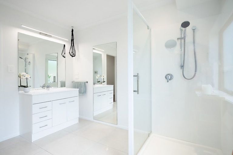 Photo of property in 5 Riverglen Drive, Haruru, 0204