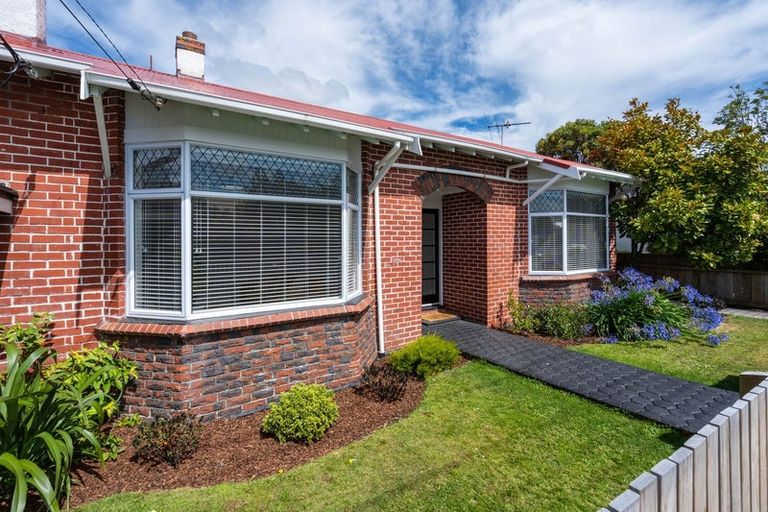 Photo of property in 32 Moreau Street, Saint Kilda, Dunedin, 9012