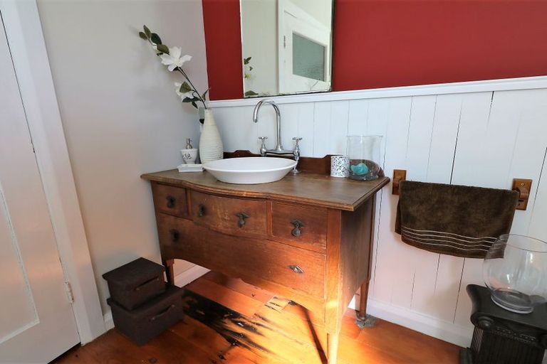 Photo of property in 2a Hartley Avenue, Carterton, 5713