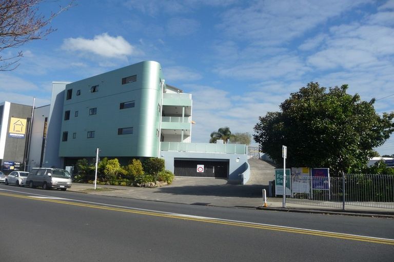 Photo of property in 109/3 Morningside Drive, Morningside, Auckland, 1025