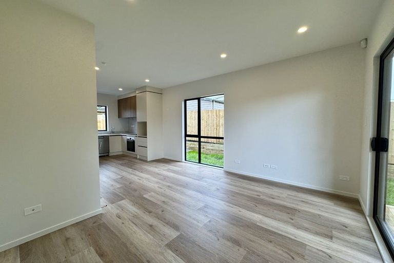 Photo of property in 11/35 Crawford Avenue, Mangere Bridge, Auckland, 2022