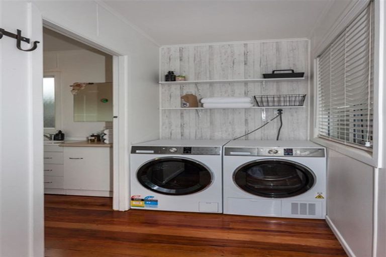 Photo of property in 144a Kiwi Road, Whangamata, 3620