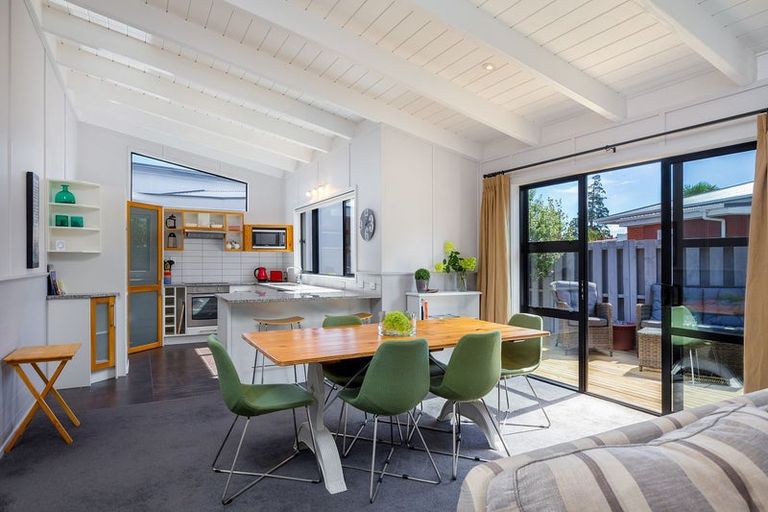 Photo of property in 10b Stephenson Street, Blenheim, 7201