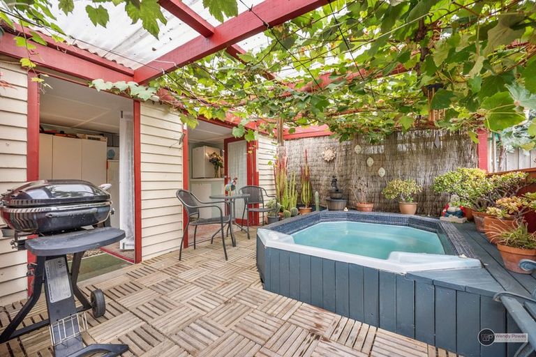 Photo of property in 55 Tama Street, Alicetown, Lower Hutt, 5010