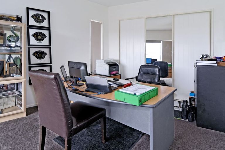 Photo of property in 27 Seacrest Drive, West Harbour, Auckland, 0618