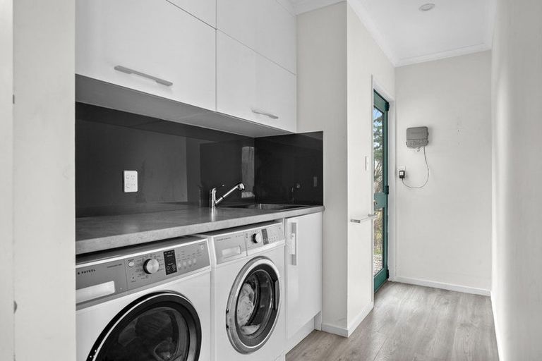 Photo of property in 8 Letts Gully Road, Letts Gully, Alexandra, 9393