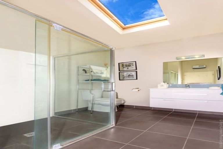 Photo of property in 1/36 Hammersley Avenue, Shirley, Christchurch, 8013