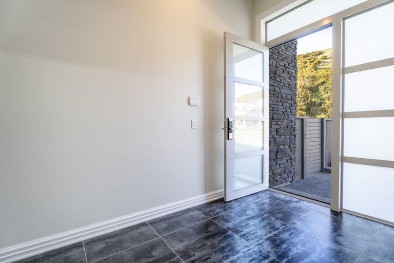 Photo of property in 24 Farnworth Terrace, Churton Park, Wellington, 6037