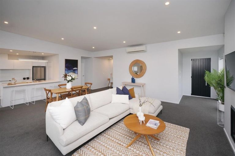 Photo of property in 1/16 Strowan Road, Strowan, Christchurch, 8052