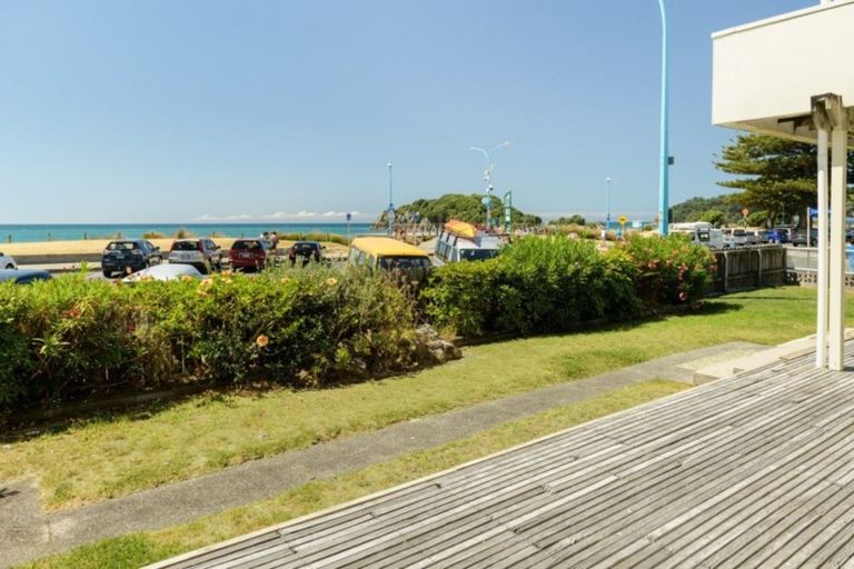 Photo of property in 18 Marine Parade, Mount Maunganui, 3116