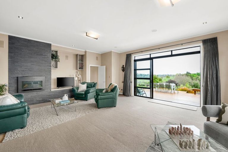 Photo of property in 16 Sheriff Place, Riverlea, Hamilton, 3216