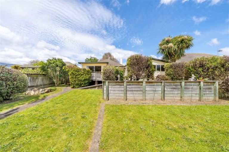 Photo of property in 32 Mcleod Street, Elderslea, Upper Hutt, 5018