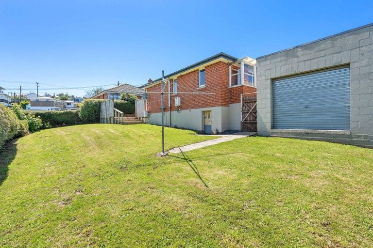 Photo of property in 1 Waldron Crescent, Green Island, Dunedin, 9018