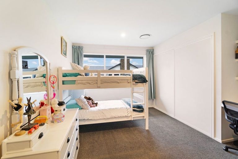 Photo of property in 36 Silver Peaks Drive, West Melton, 7618