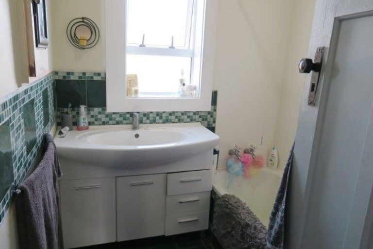 Photo of property in 21 West Road, Tokoroa, 3491