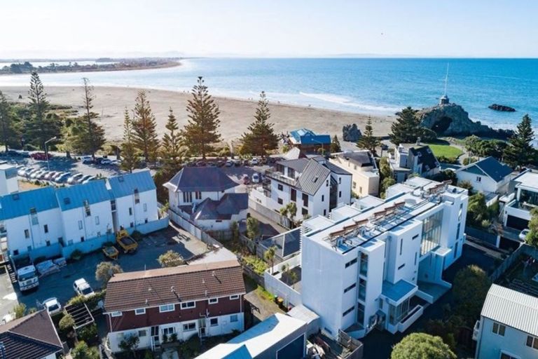 Photo of property in 5/22 Esplanade, Sumner, Christchurch, 8081