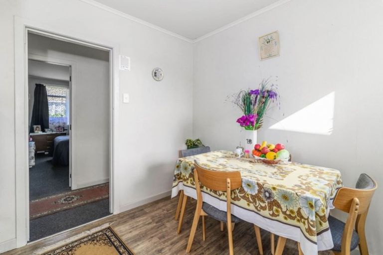 Photo of property in 12a Ross Road, Western Heights, Rotorua, 3015