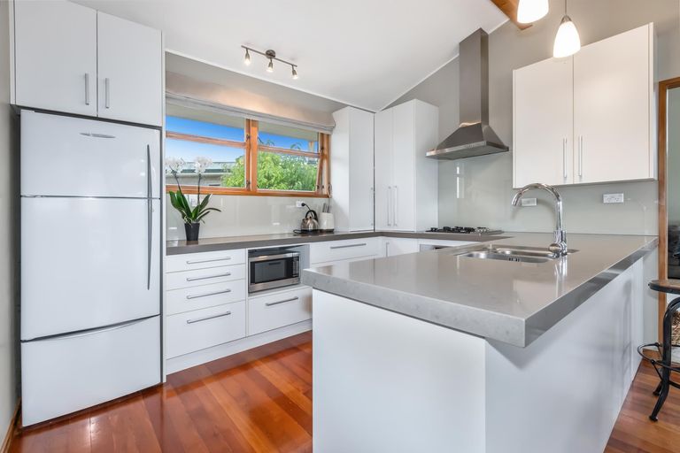 Photo of property in 98 Coronation Road, Morrinsville, 3300