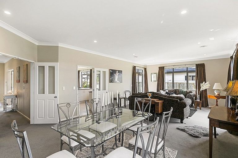 Photo of property in 7 Moston Grove, Churton Park, Wellington, 6037