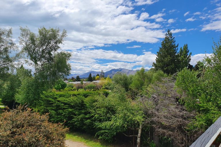 Photo of property in 11 Allan Street, Lake Tekapo, 7999