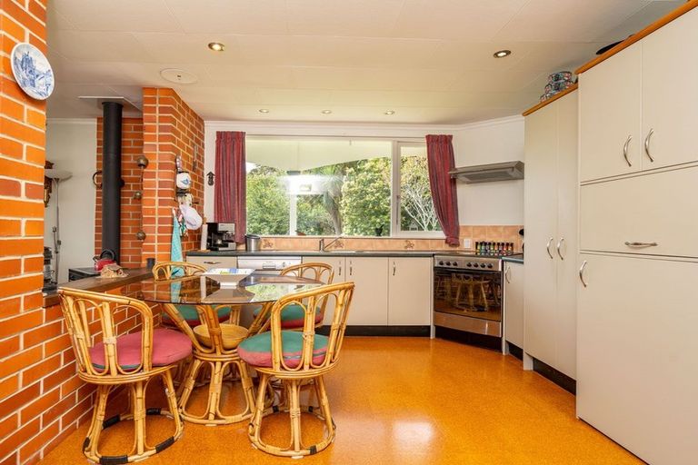 Photo of property in 1 Waikana Street, Broad Bay, Dunedin, 9014