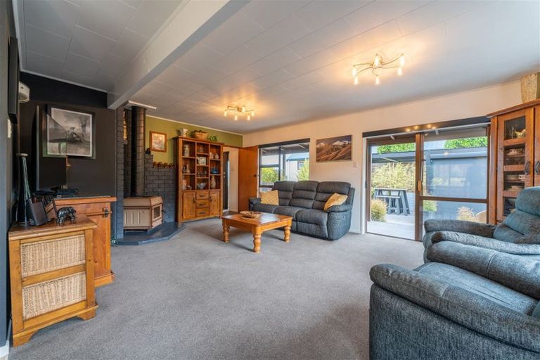 Photo of property in 15 Leven Street, South Hill, Oamaru, 9400