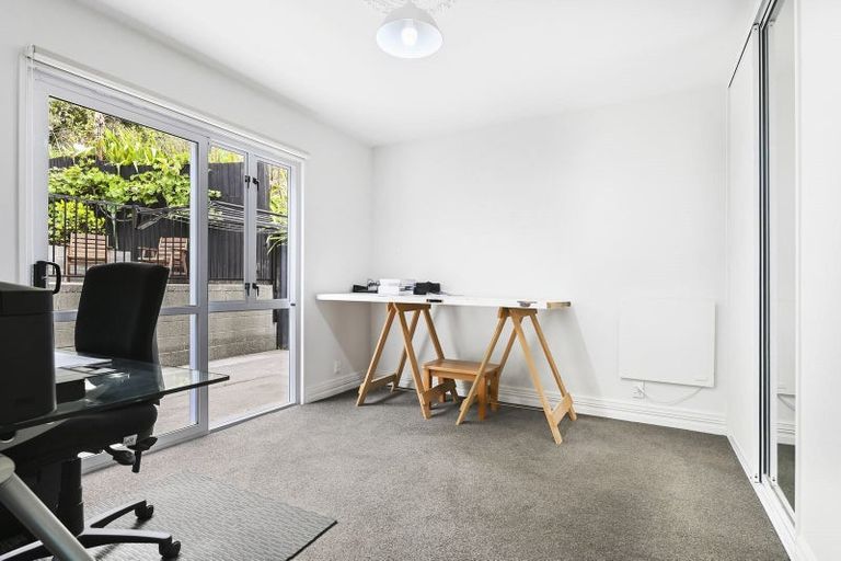 Photo of property in 5 Brickworks Lane, Huntsbury, Christchurch, 8022