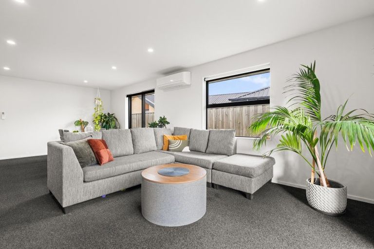 Photo of property in 10 Fairford Street, Rolleston, 7615