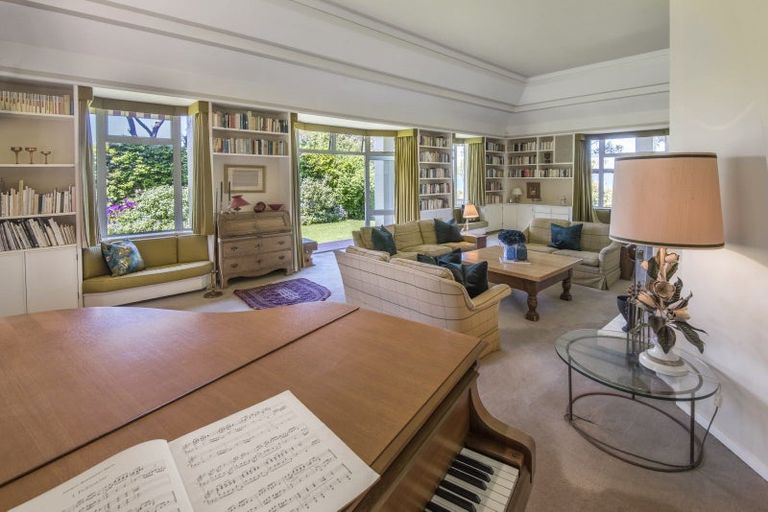 Photo of property in 173 Beach Road, Castor Bay, Auckland, 0620