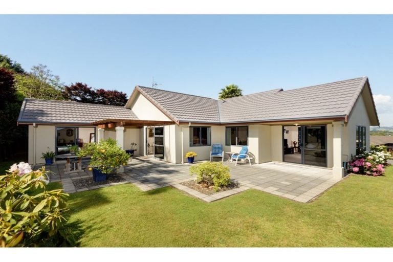 Photo of property in 41 La Colina Place, Bethlehem, Tauranga, 3110