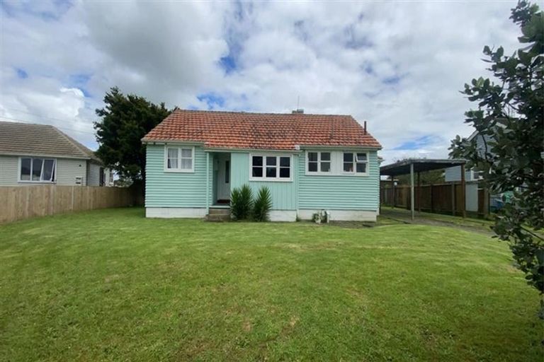 Photo of property in 8 Armstrong Street, Huntly, 3700