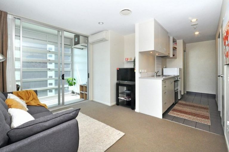 Photo of property in Proximity Apartments, 602/17 Osterley Way, Manukau, Auckland, 2104