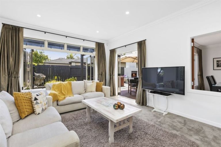 Photo of property in 71 Keepa Close, Papamoa Beach, Papamoa, 3118