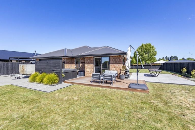 Photo of property in 114 Pegasus Boulevard, Pegasus, 7612